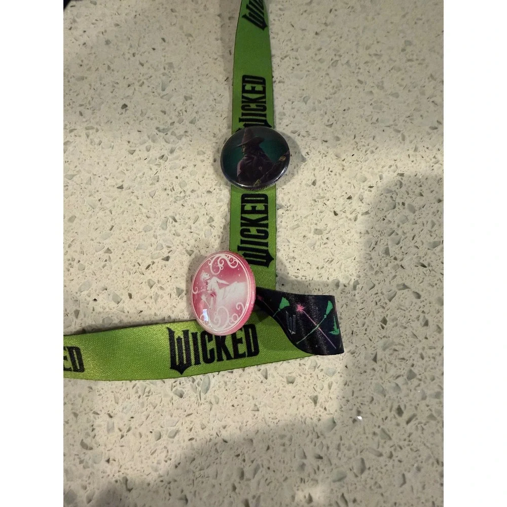 Official Universal Wicked Movie Lanyard ID Holder & 4-Character Trading Pin Set